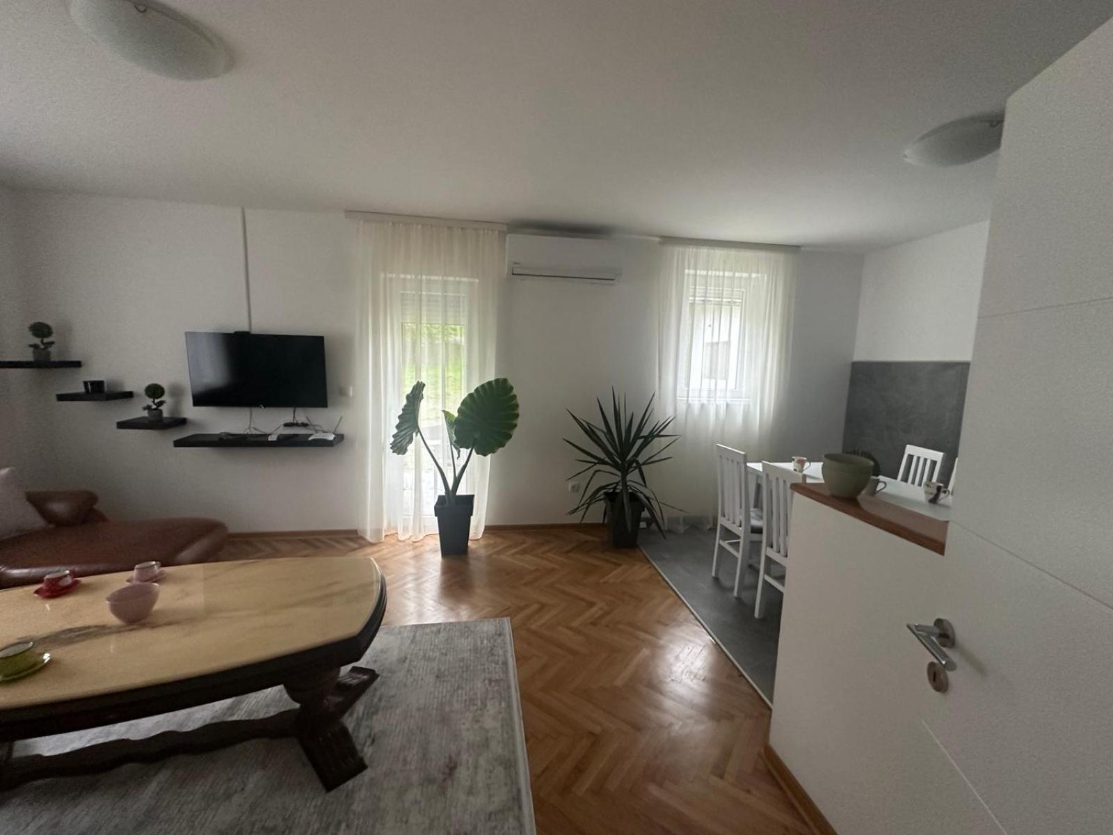 Apartment Holiday Vrnjačka Banja 外观 照片