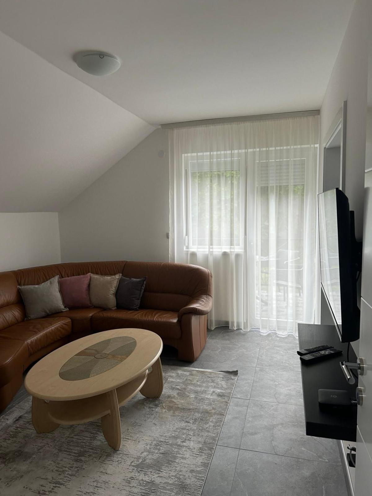 Apartment Holiday Vrnjačka Banja 外观 照片