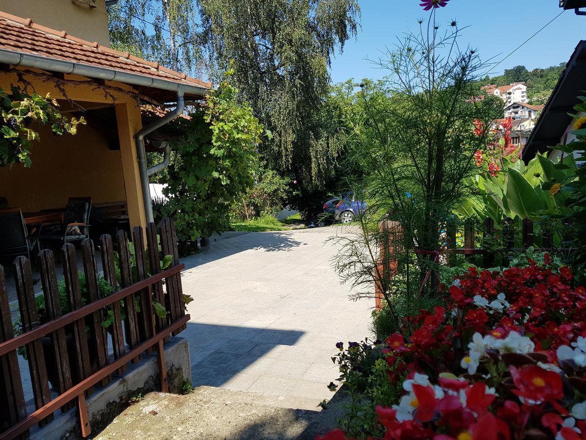 Apartment Holiday Vrnjačka Banja 外观 照片